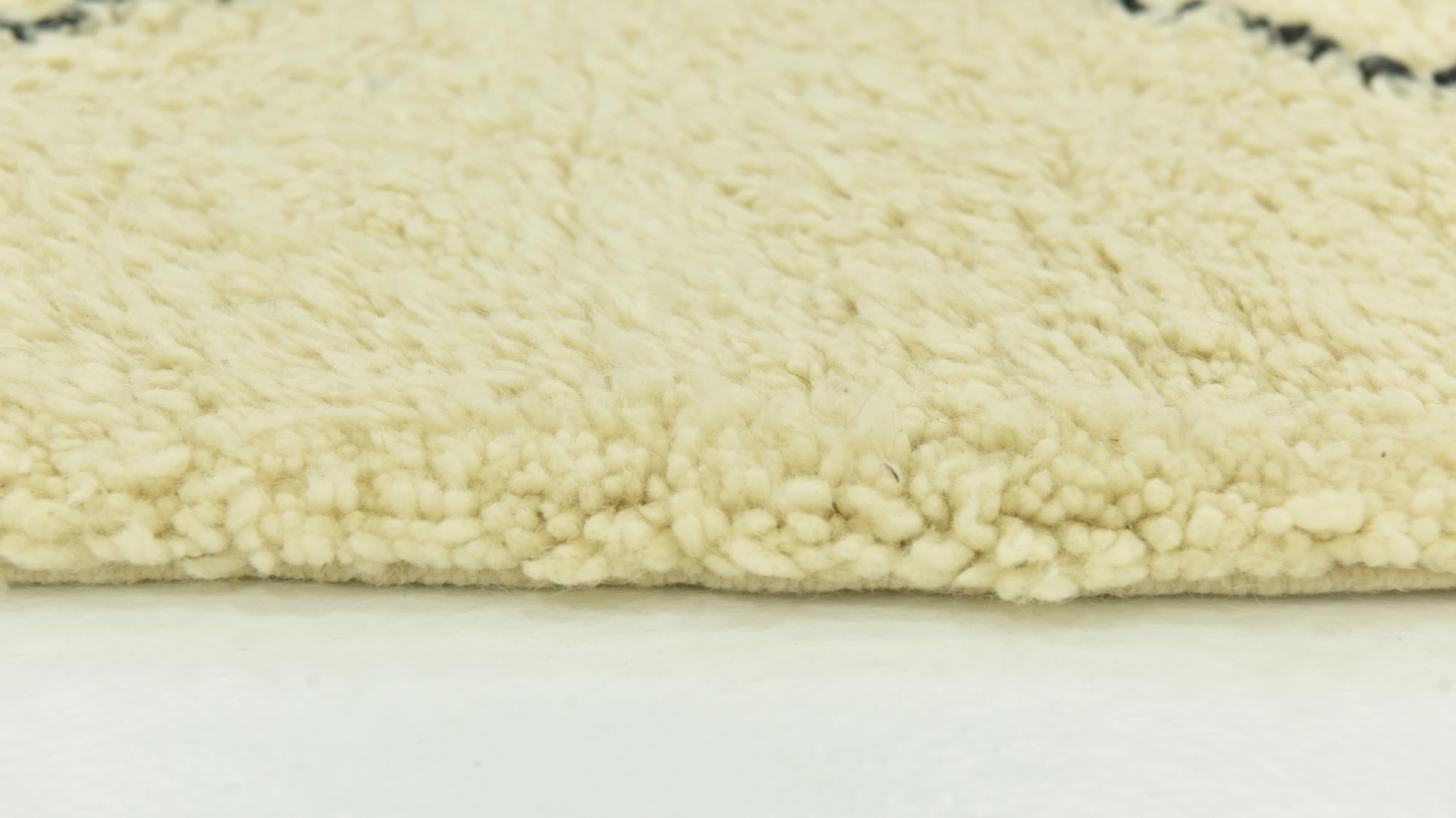 6' 9 x 9' 4 Hand Knotted Moroccan Wool Rug