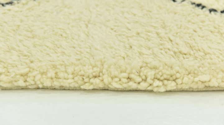 6' 9 x 9' 4 Hand Knotted Moroccan Wool Rug