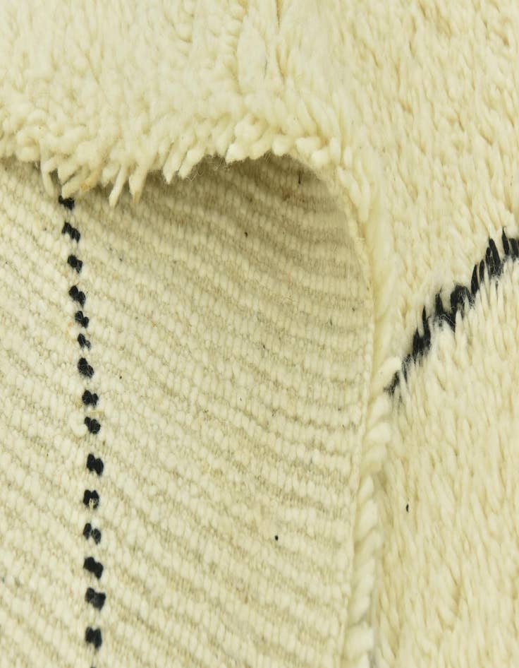 Detail image of 6' 8 x 10' 3  Hand Knotted Moroccan Wool Rug