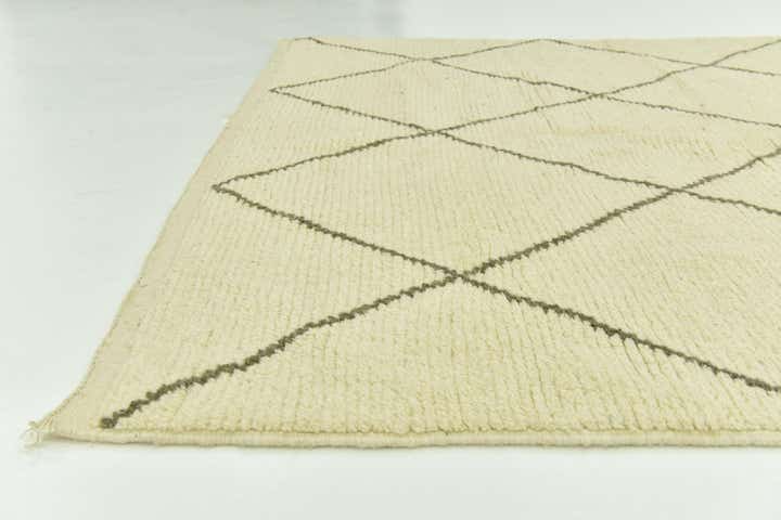 6' 5 x 9' 7 Hand Knotted Moroccan Wool Rug