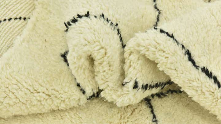 6' 10 x 10' Hand Knotted Moroccan Wool Rug