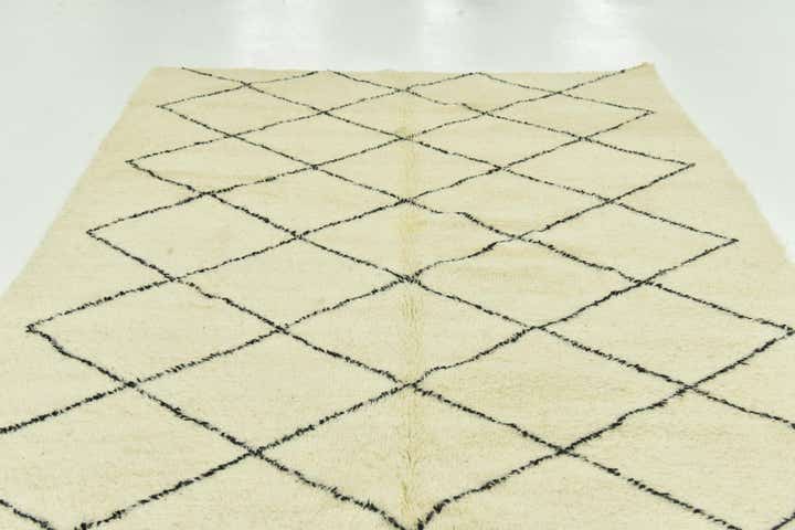 6' 10 x 10' Hand Knotted Moroccan Wool Rug