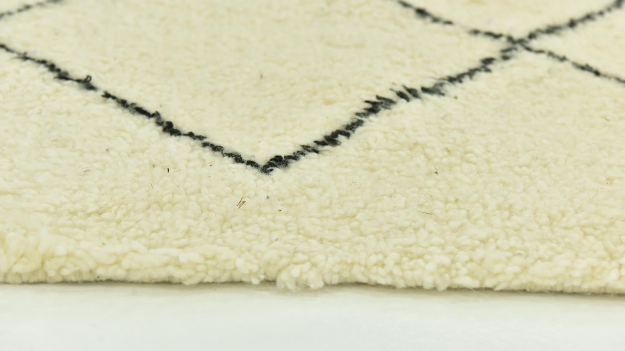 6' 10 x 10' Hand Knotted Moroccan Wool Rug