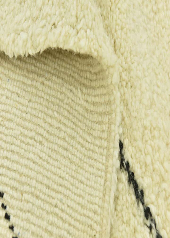 6' 10 x 10' Hand Knotted Moroccan Wool Rug