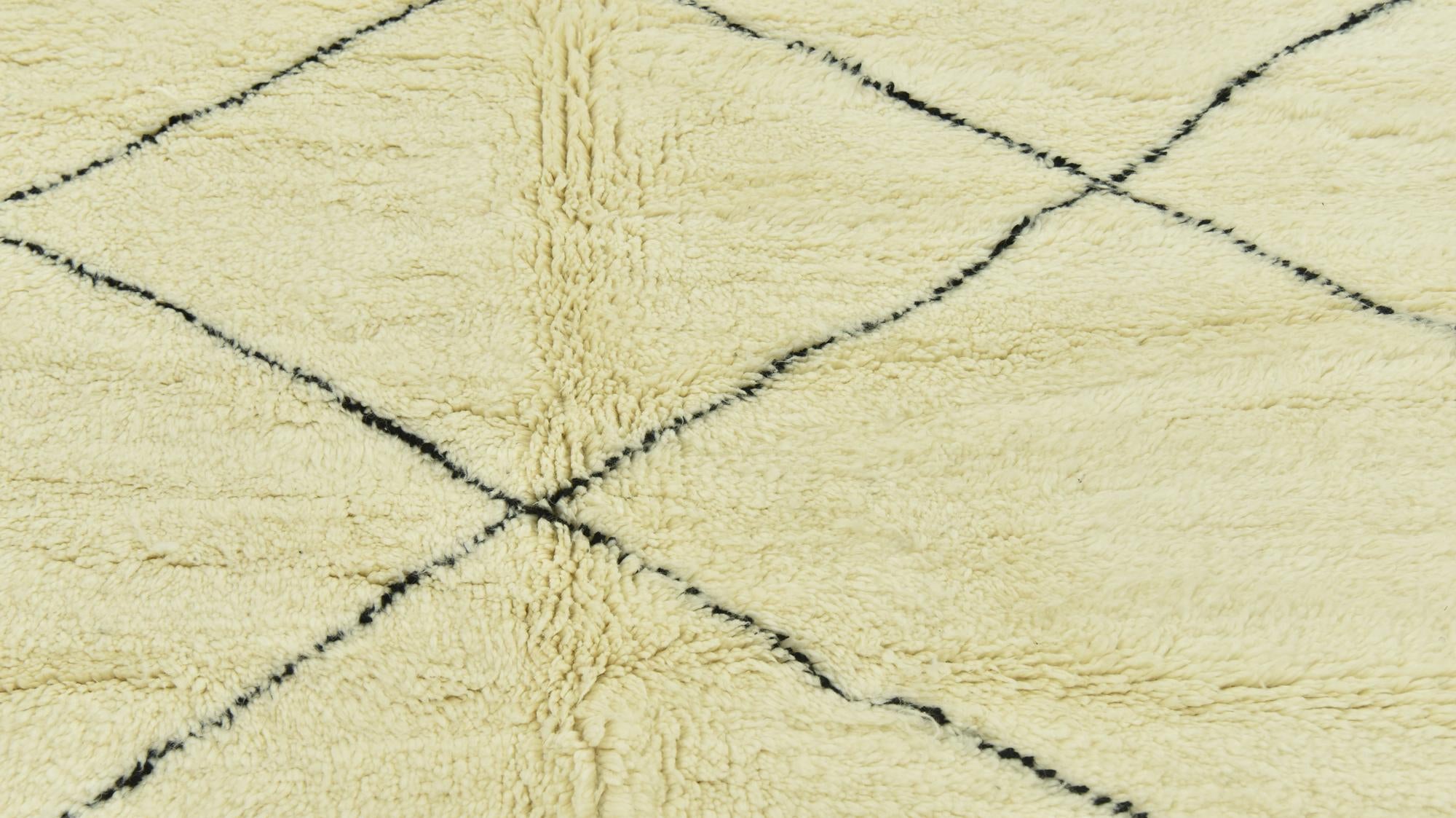 6' 8 x 9' Hand Knotted Moroccan Wool Rug
