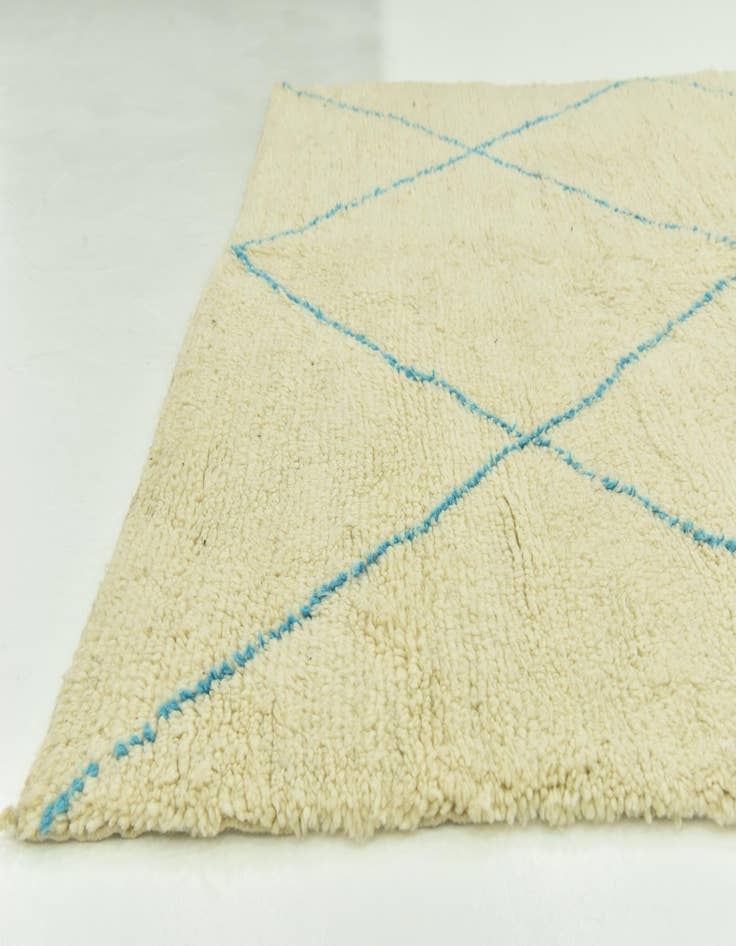 Detail image of 6' 5 x 9' 4  Hand Knotted Moroccan Wool Rug