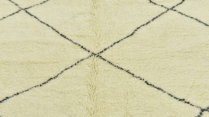 6' 6 x 9' 10 Hand Knotted Moroccan Wool Rug
