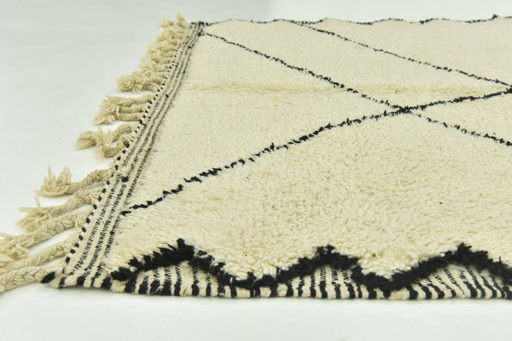 Detail image of 5' 5 x 8' 6 Hand Knotted Moroccan Wool Rug