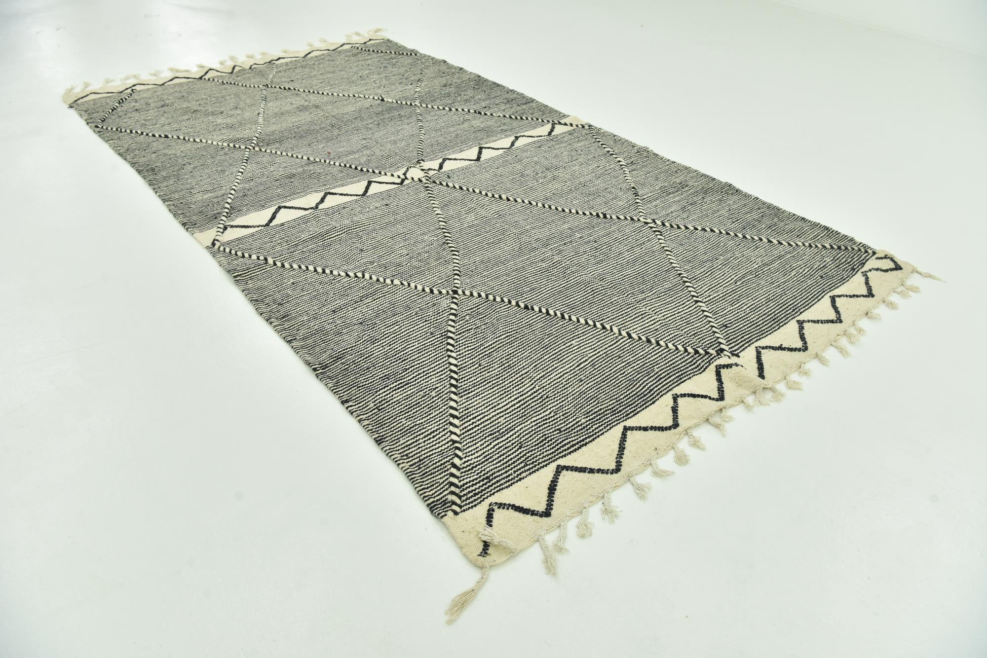 6' x 11' Hand Knotted Moroccan Wool Rug