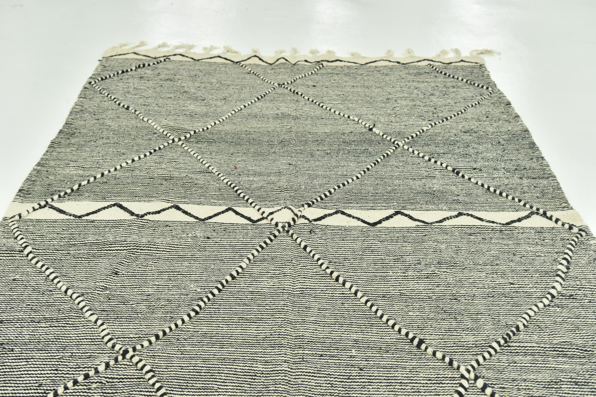 6' x 11' Hand Knotted Moroccan Wool Rug