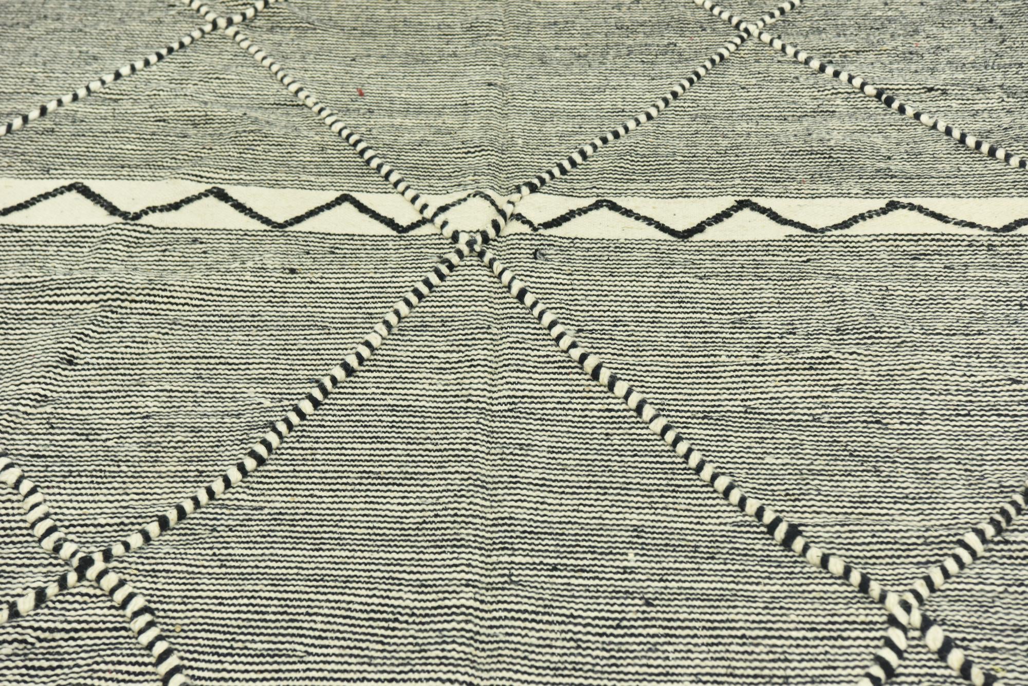 6' x 11' Hand Knotted Moroccan Wool Rug