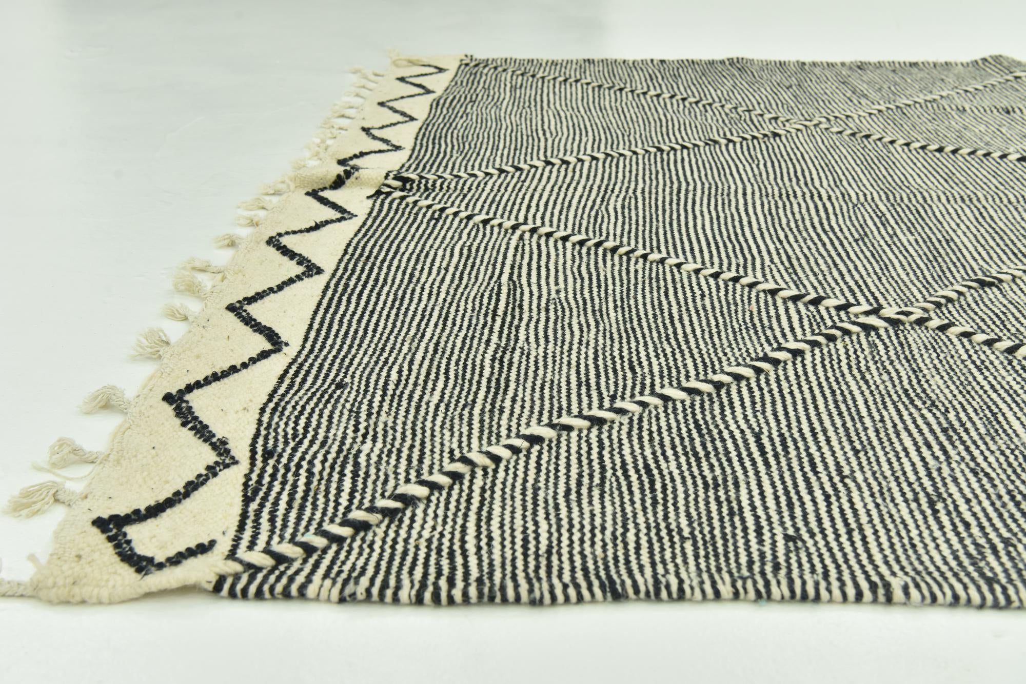 6' x 11' Hand Knotted Moroccan Wool Rug