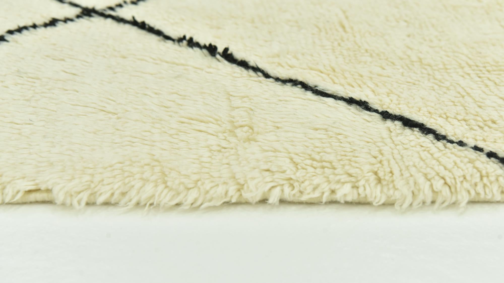 6' 6 x 9' 7 Hand Knotted Moroccan Wool Rug
