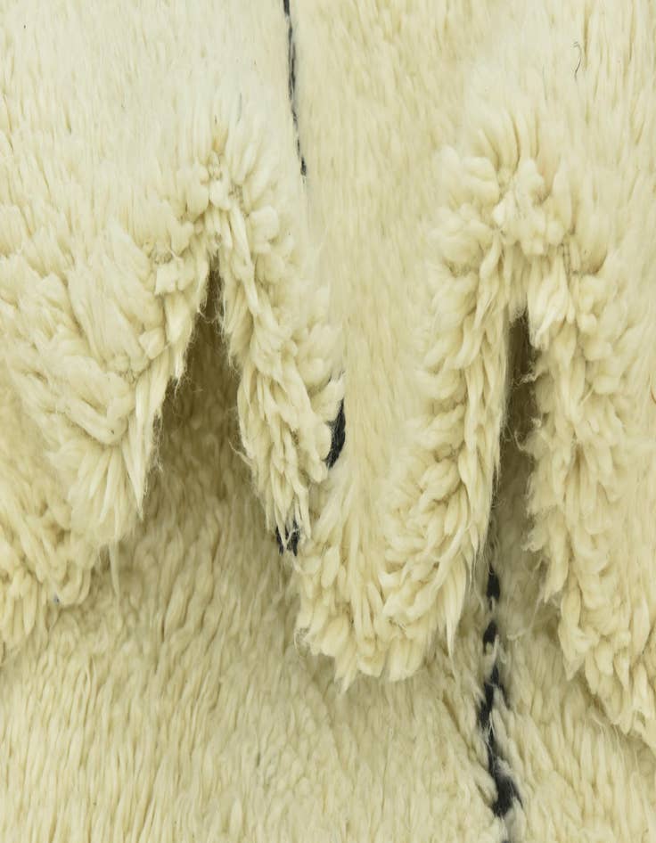 Detail image of 6' 6 x 9' 2  Hand Knotted Moroccan Wool Rug