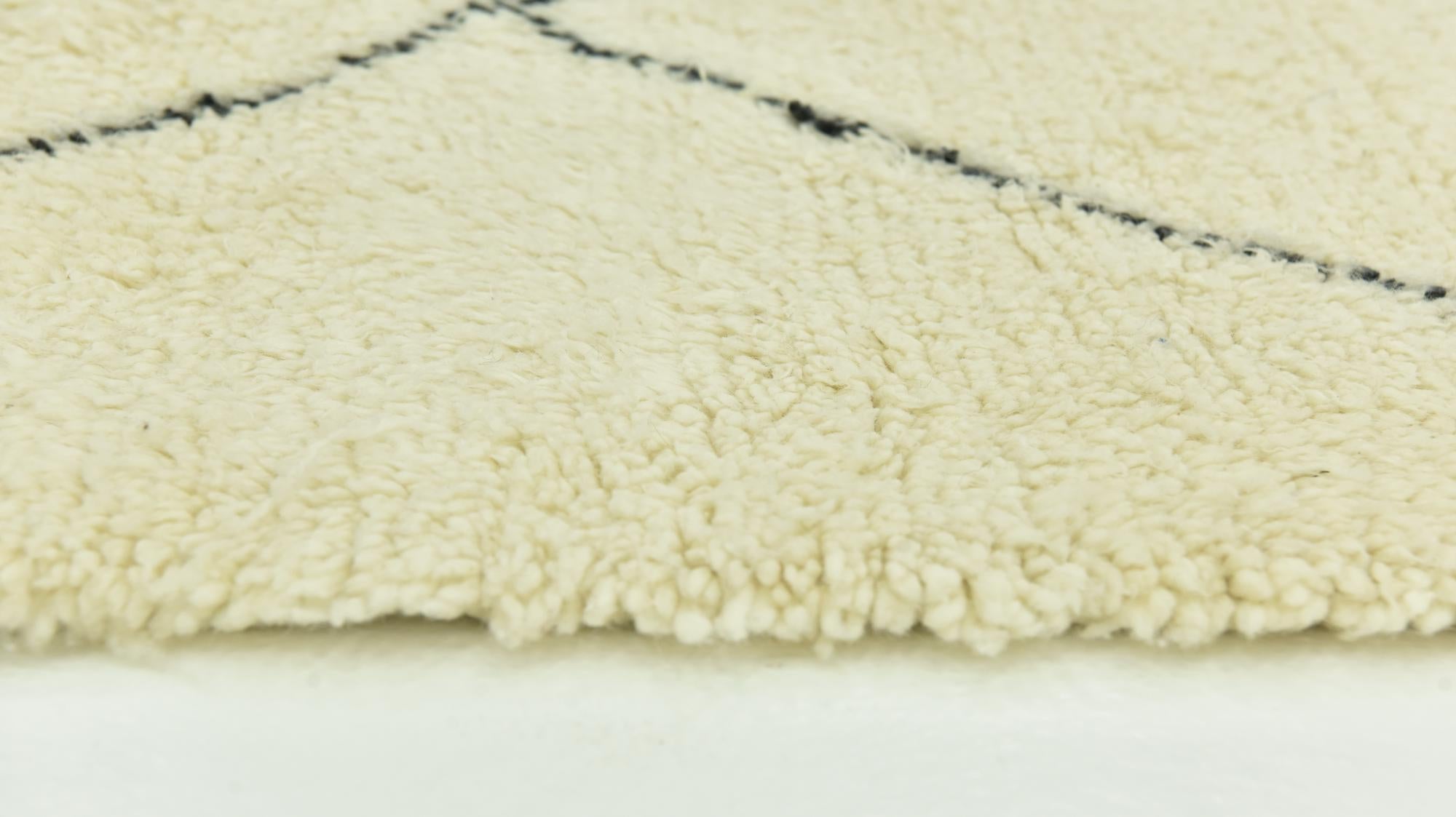 6' 6 x 9' 2 Hand Knotted Moroccan Wool Rug