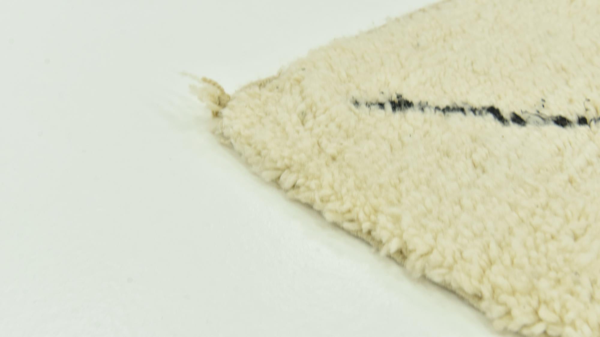 7' x 10' 3 Hand Knotted Moroccan Wool Rug