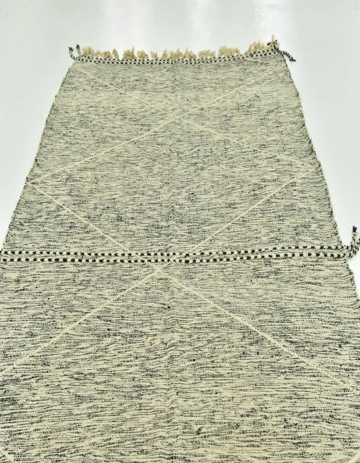 Detail image of 6' 8 x 12' 8  Hand Knotted Moroccan Wool Rug