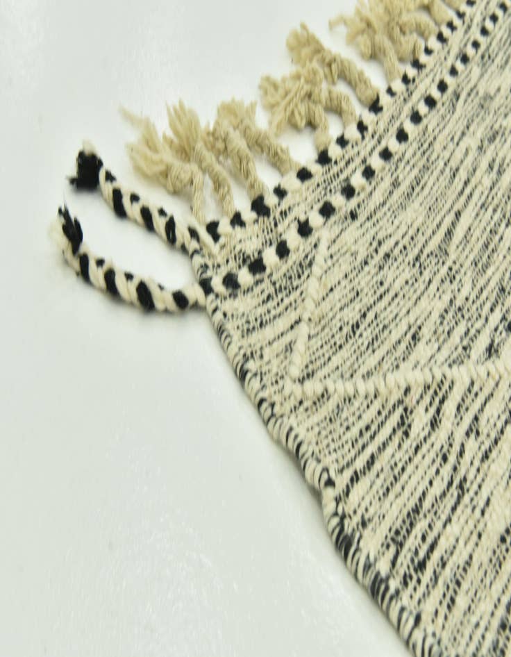 Detail image of 6' 8 x 12' 8  Hand Knotted Moroccan Wool Rug