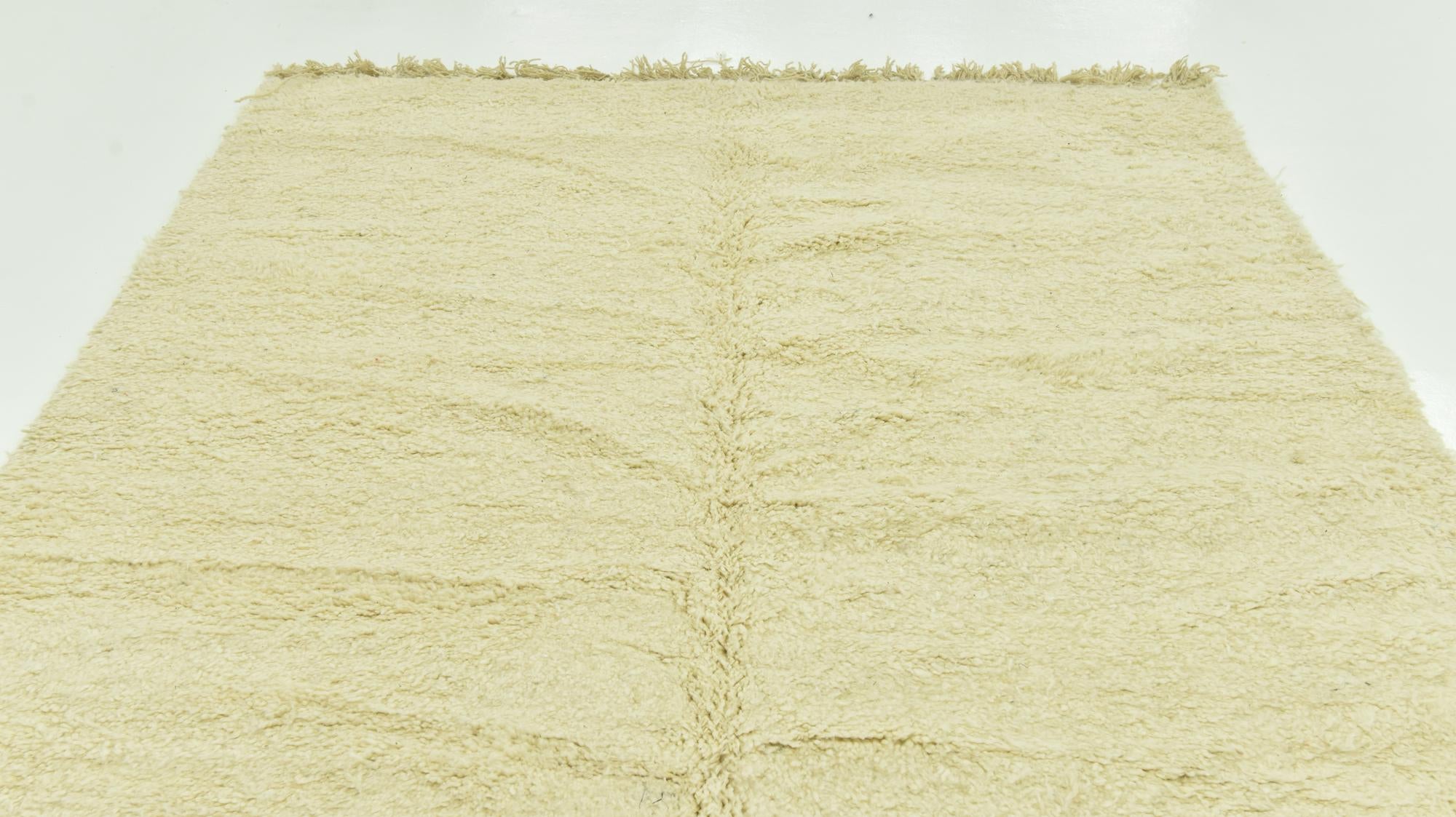 6' 8 x 9' 10 Hand Knotted Moroccan Wool Rug