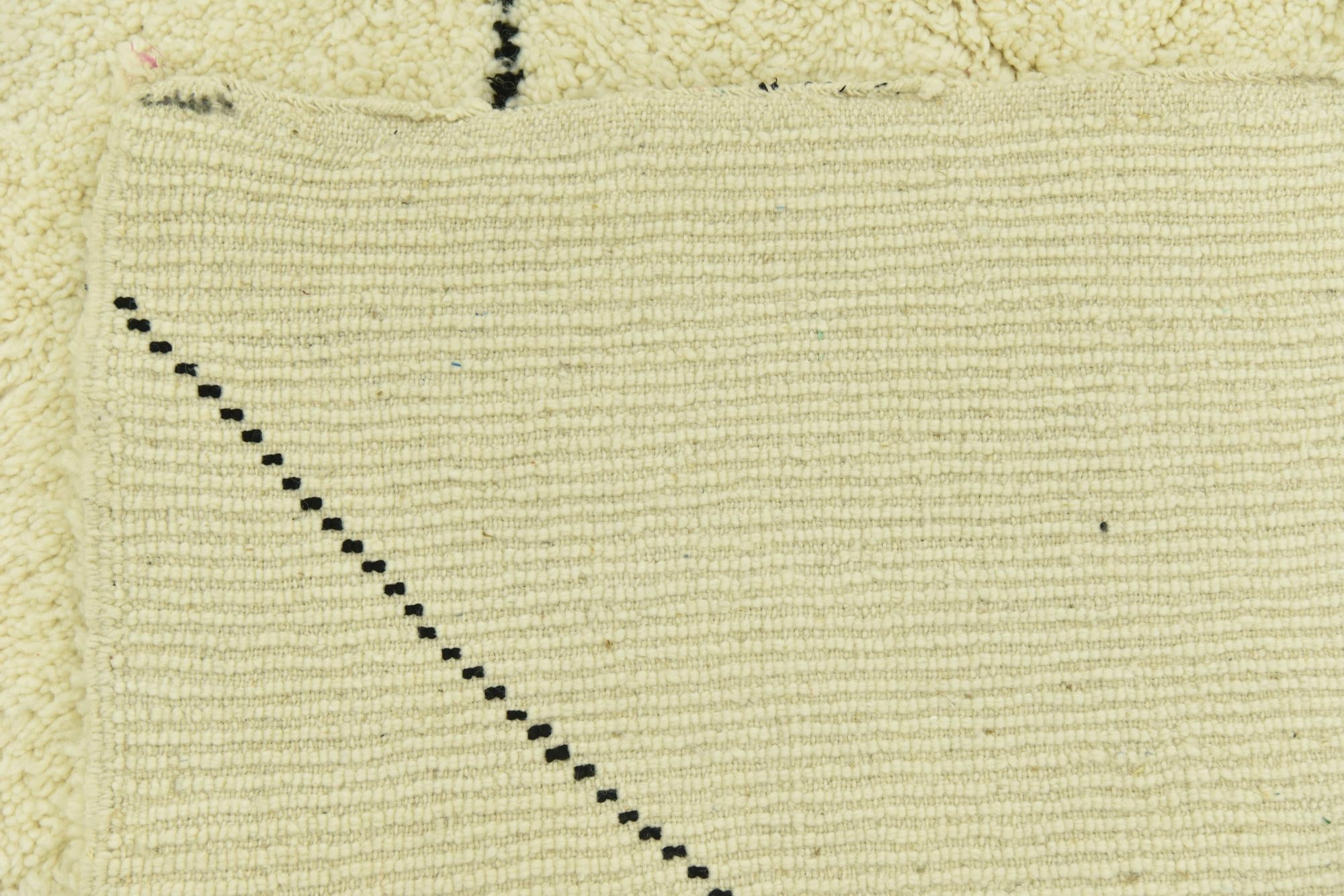 6' 7 x 8' Hand Knotted Moroccan Wool Rug