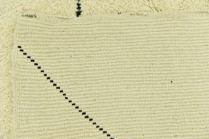 6' 7 x 8' Hand Knotted Moroccan Wool Rug