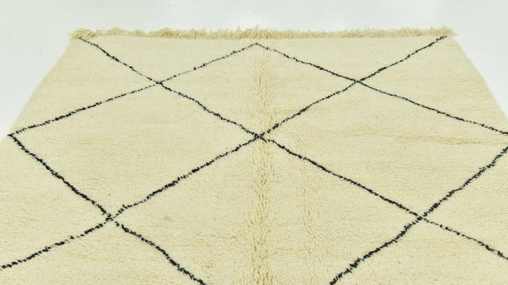 Detail image of 6' 7 x 8' Hand Knotted Moroccan Wool Rug