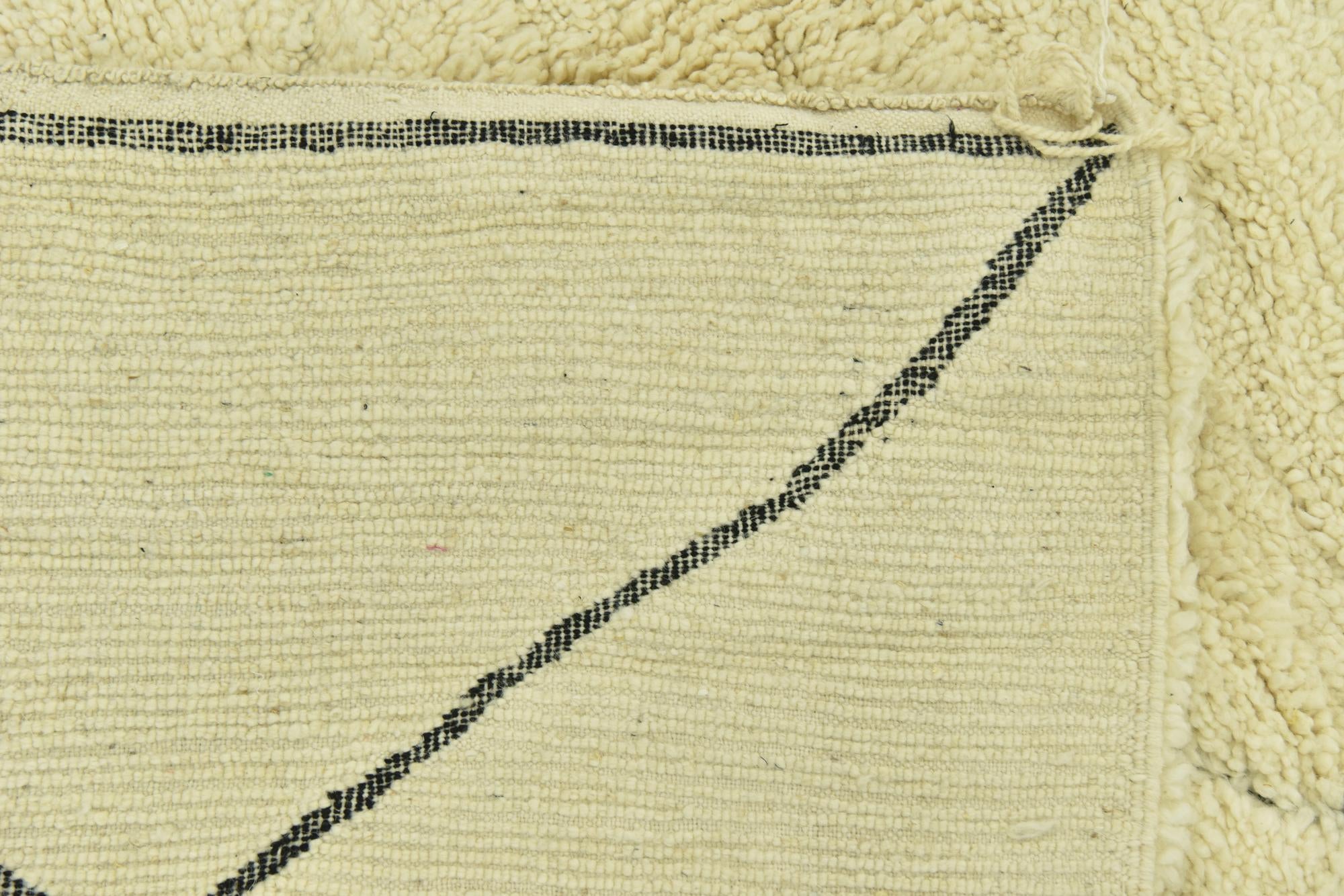 7' x 9' 7 Hand Knotted Moroccan Wool Rug