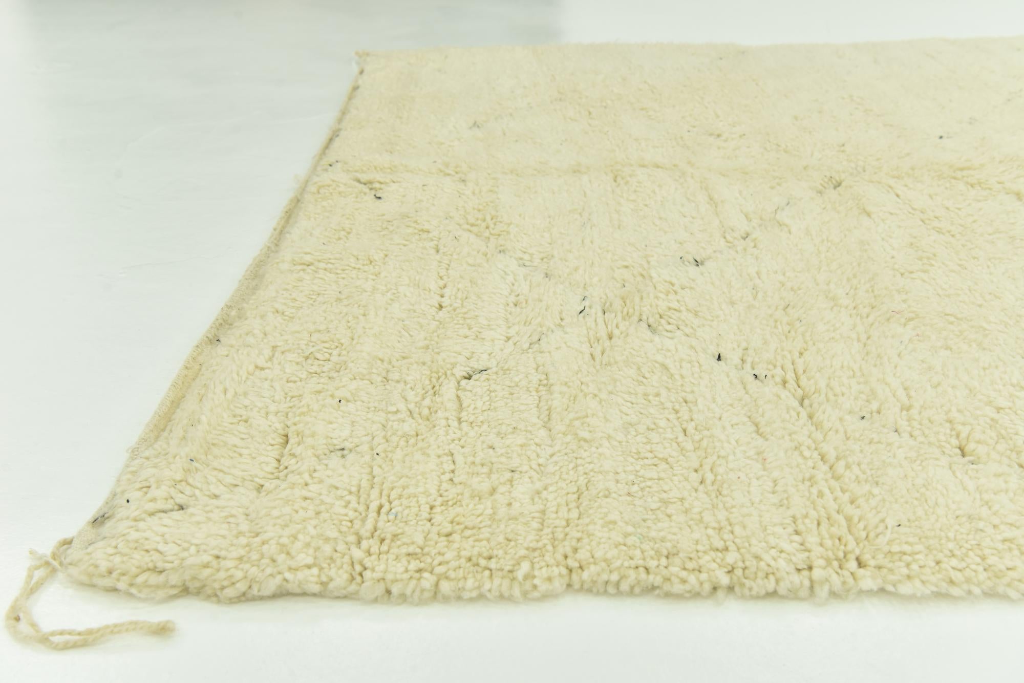 7' x 9' 7 Hand Knotted Moroccan Wool Rug
