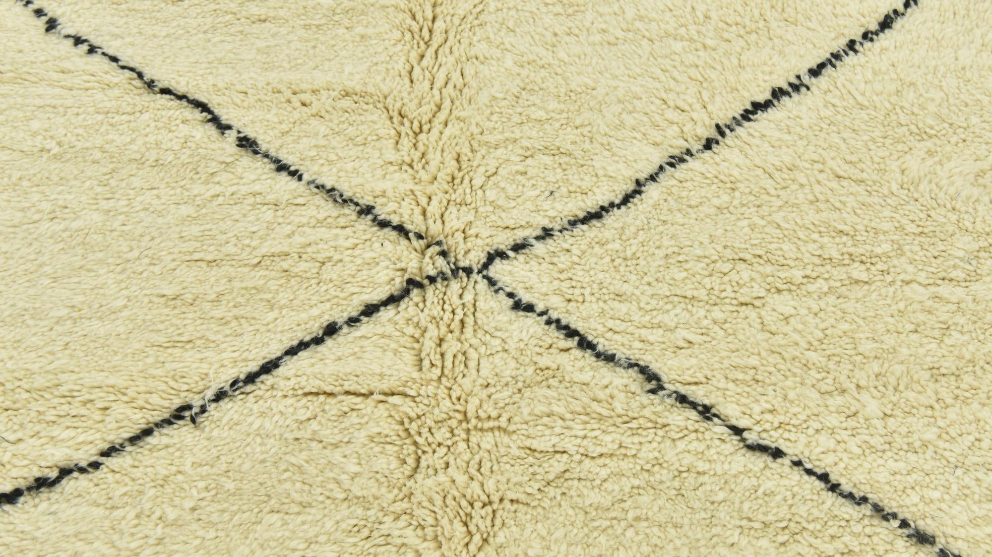 7' 1 x 9' 6 Hand Knotted Moroccan Wool Rug