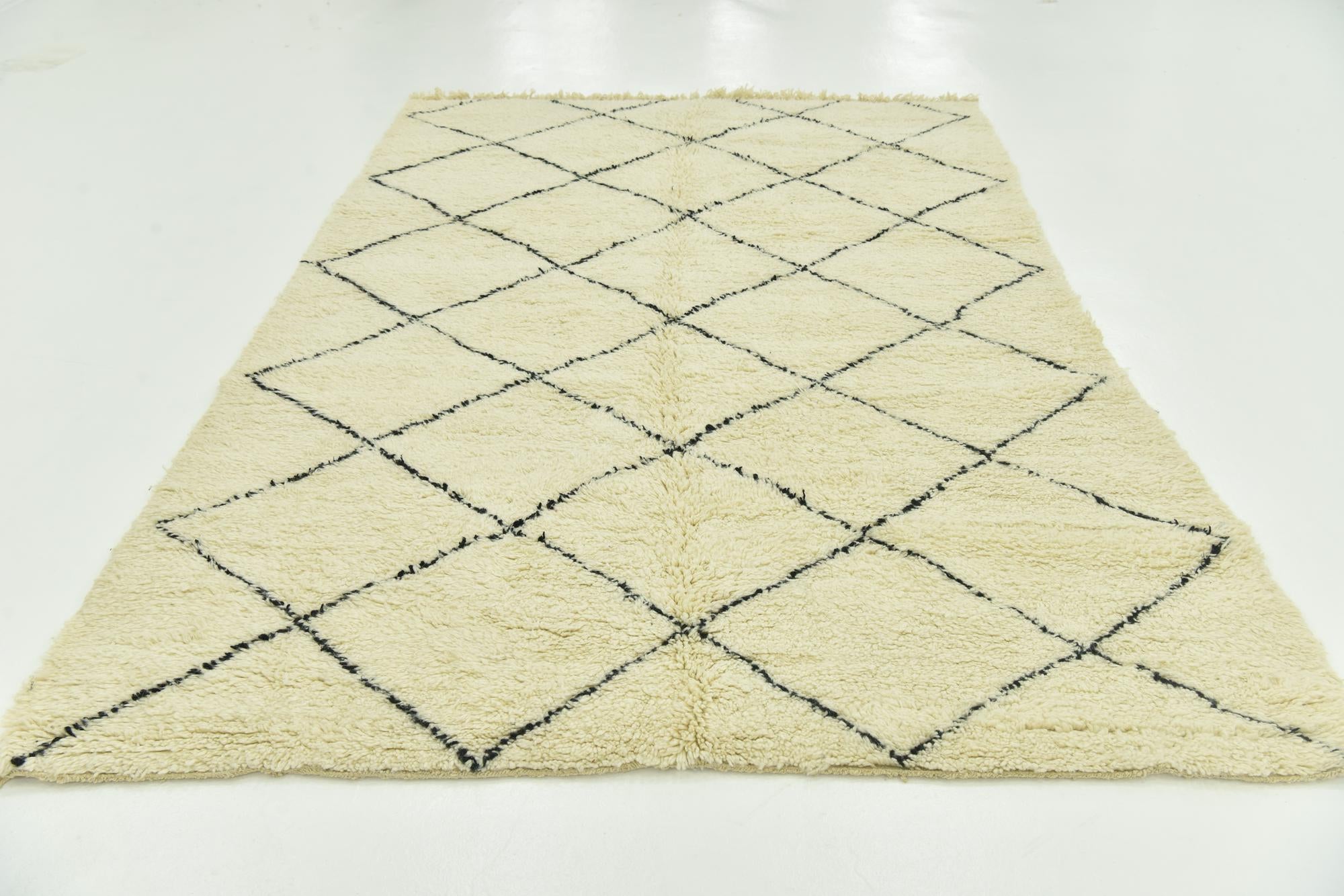 6' 7 x 9' 9 Hand Knotted Moroccan Wool Rug