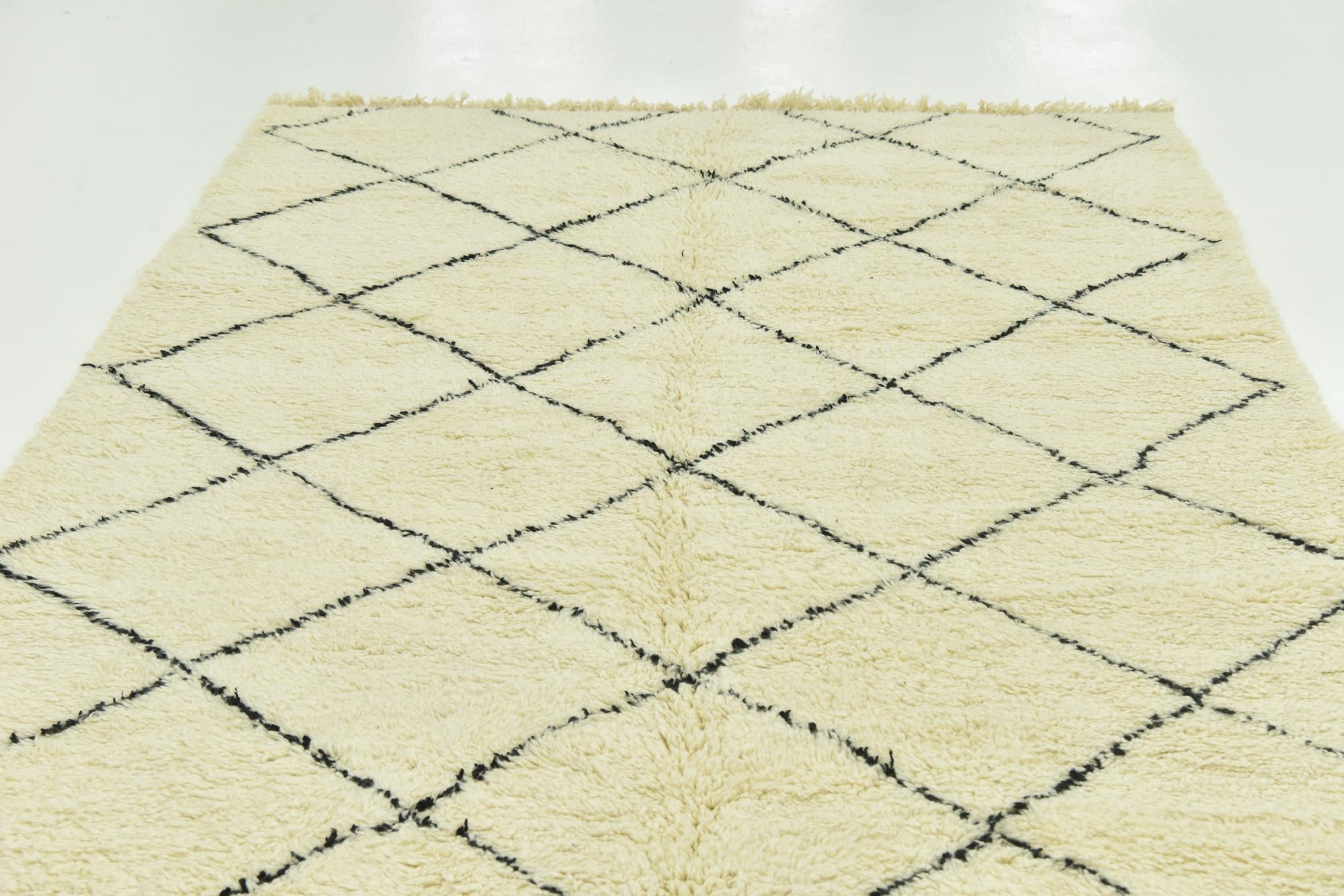 6' 7 x 9' 9 Hand Knotted Moroccan Wool Rug