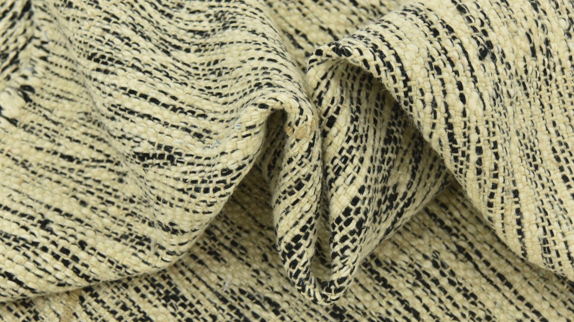 9' 5 x 12' 7 Hand Knotted Moroccan Wool Rug