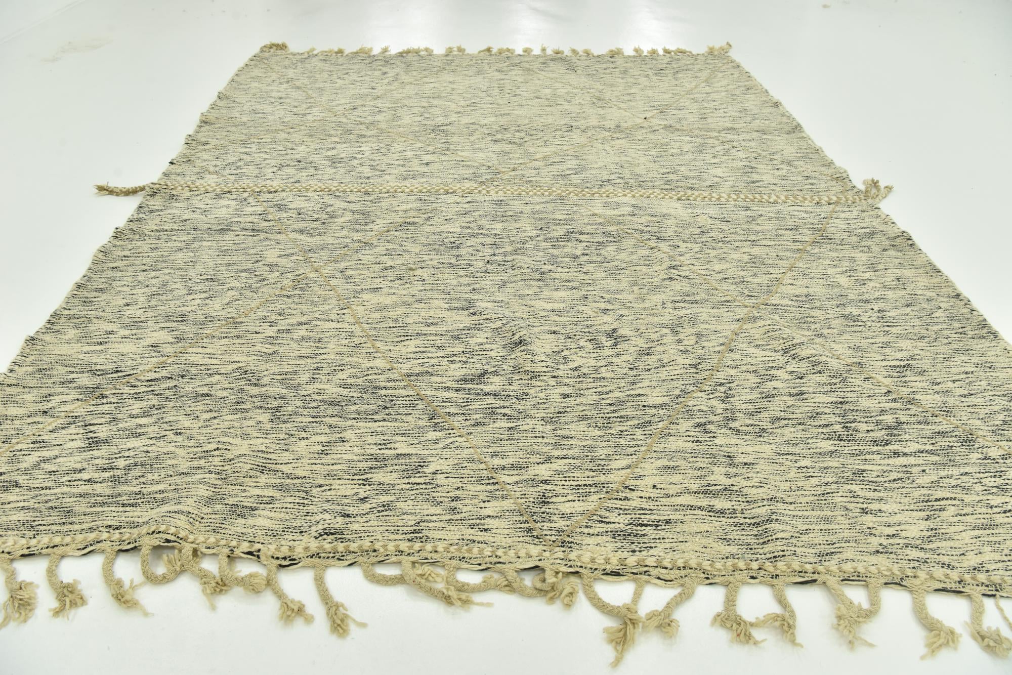 9' 5 x 12' 7 Hand Knotted Moroccan Wool Rug