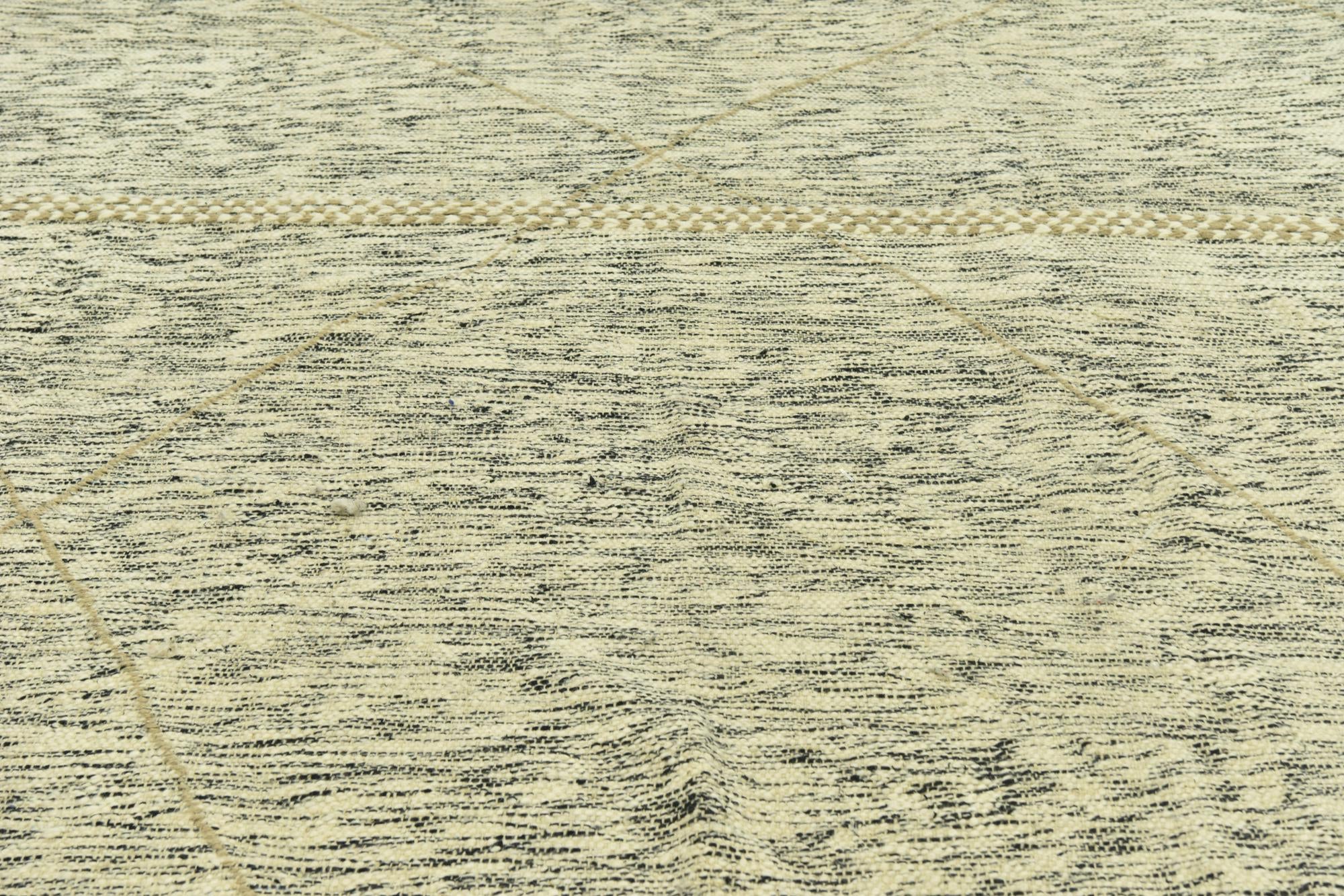 9' 5 x 12' 7 Hand Knotted Moroccan Wool Rug