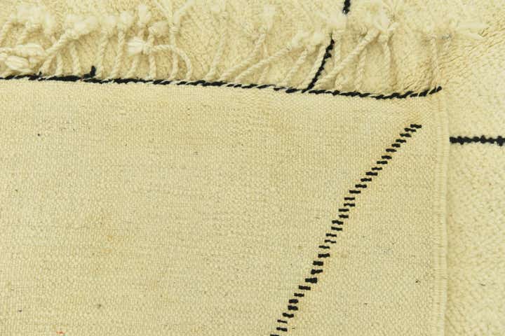 5' 3 x 7' 9 Hand Knotted Moroccan Wool Rug