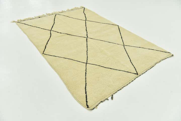 5' 3 x 7' 9 Hand Knotted Moroccan Wool Rug