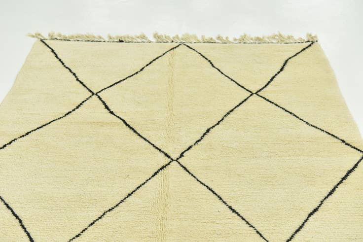 Detail image of 5' 3 x 7' 9 Hand Knotted Moroccan Wool Rug