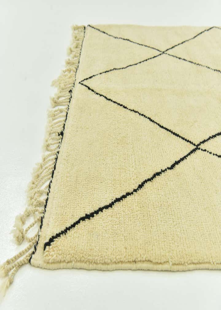 5' 3 x 7' 9 Hand Knotted Moroccan Wool Rug