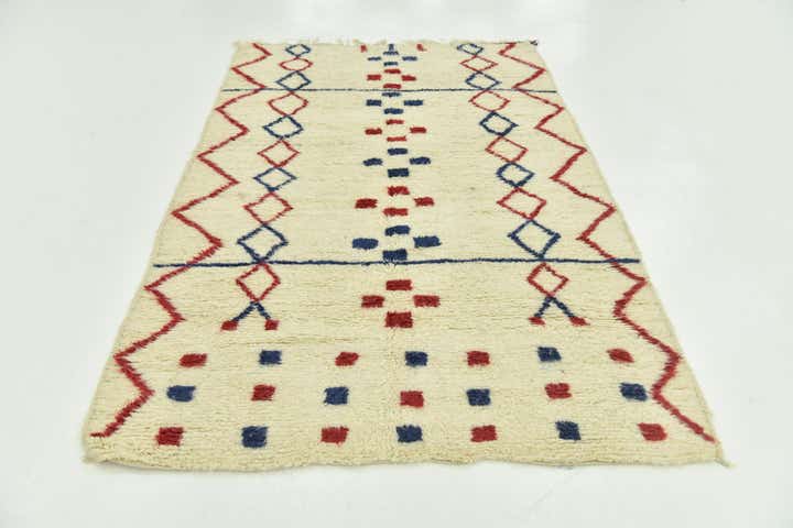 5' 1 x 8' 5 Hand Knotted Moroccan Wool Rug