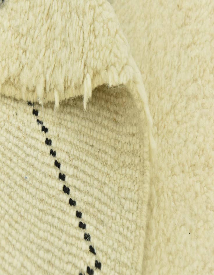 Detail image of 5' 1 x 7' 7  Hand Knotted Moroccan Wool Rug