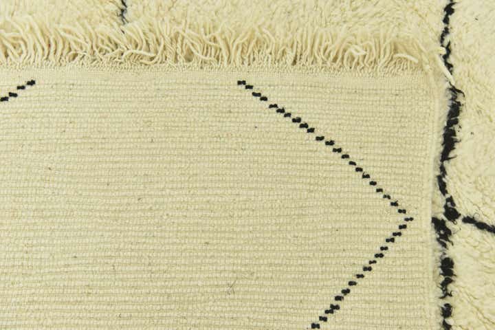 5' 2 x 8' 2 Hand Knotted Moroccan Wool Rug