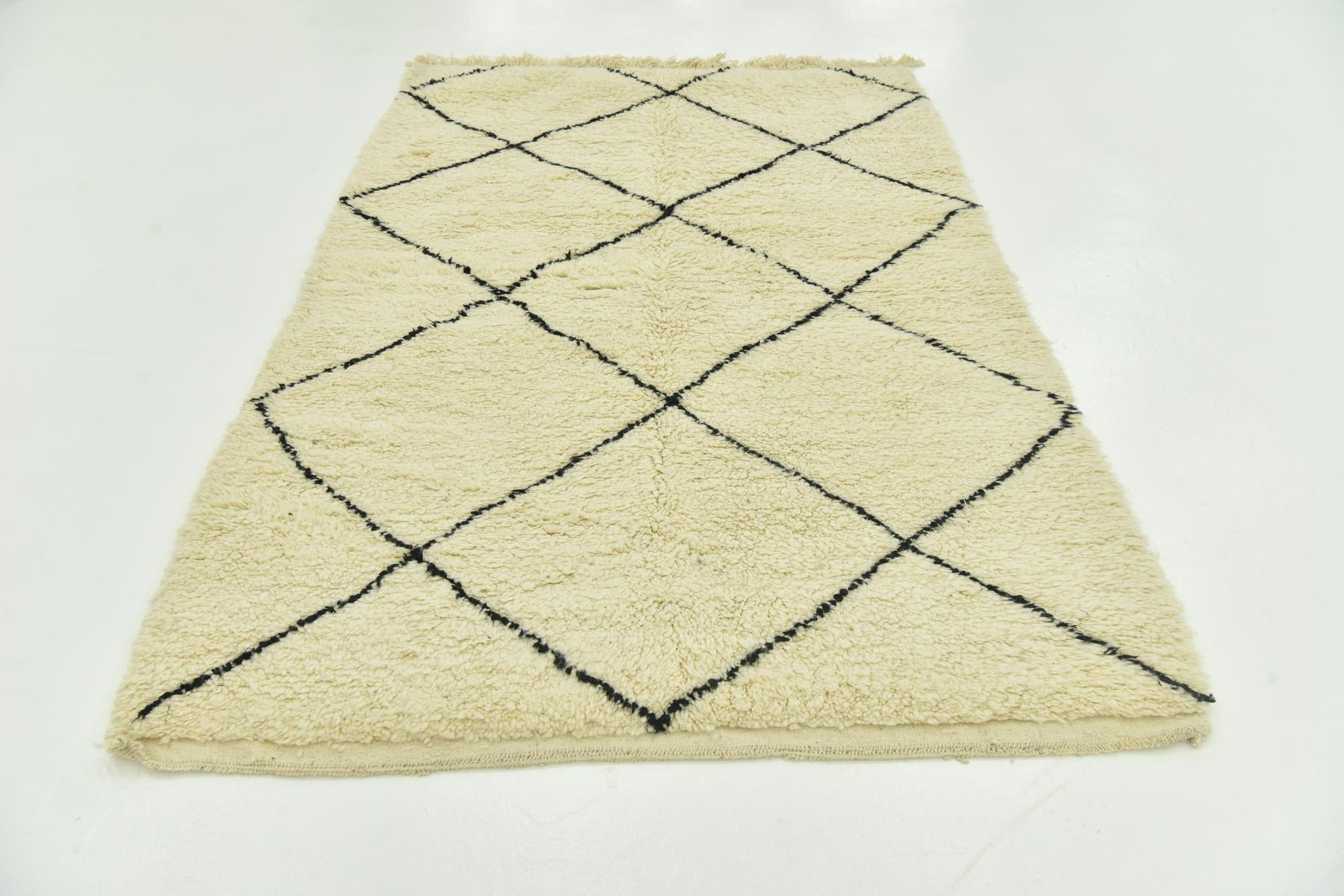 5' 2 x 8' 2 Hand Knotted Moroccan Wool Rug