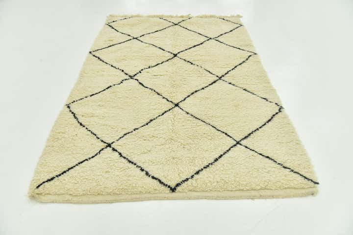 5' 2 x 8' 2 Hand Knotted Moroccan Wool Rug