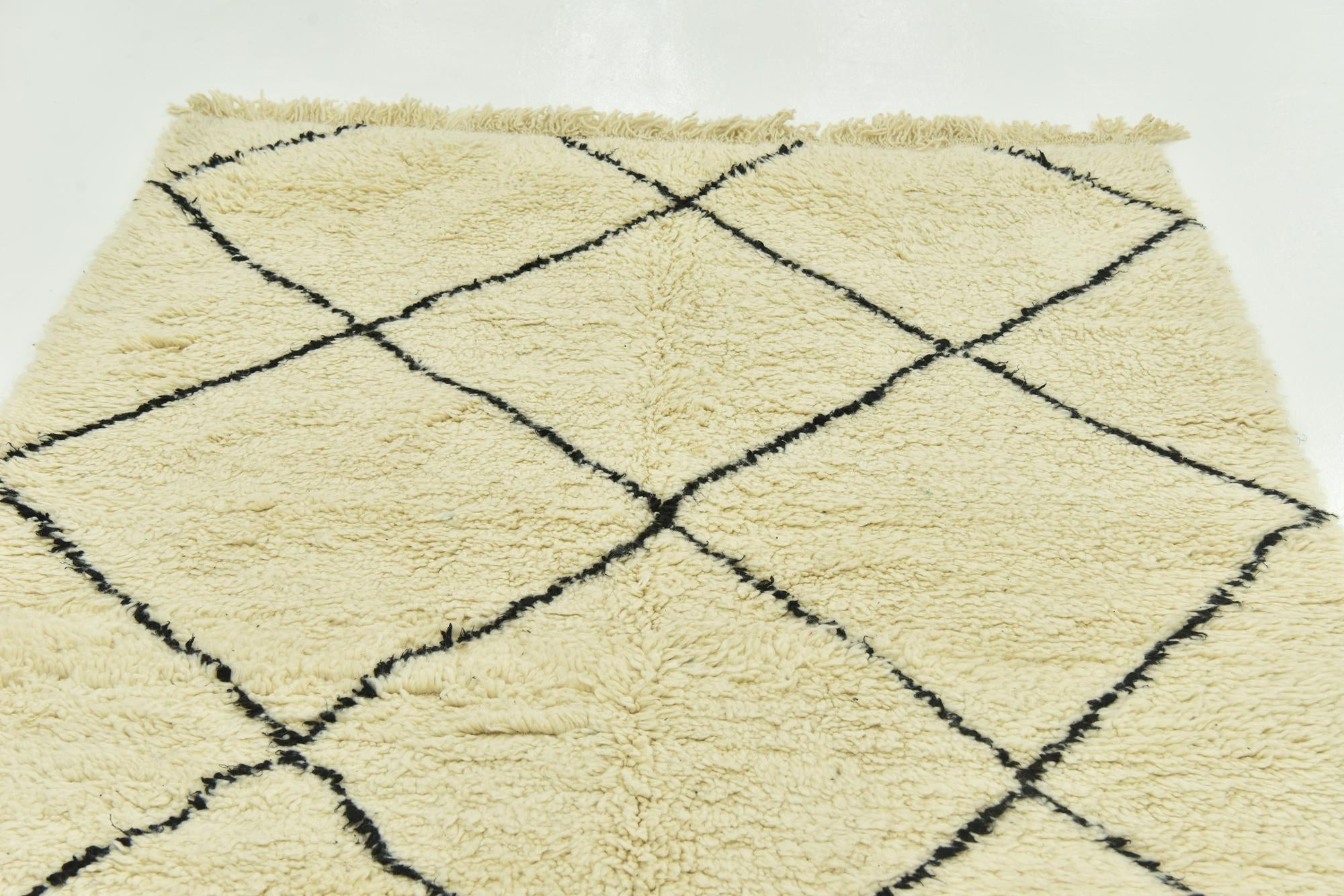 5' 2 x 8' 2 Hand Knotted Moroccan Wool Rug