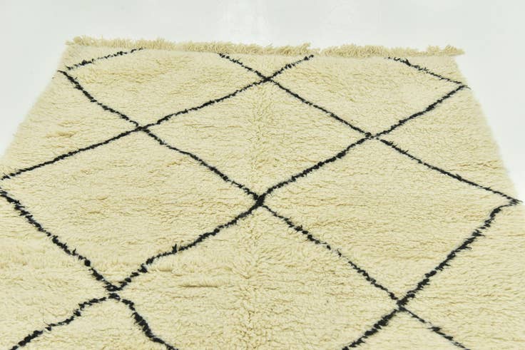 Detail image of 5' 2 x 8' 2 Hand Knotted Moroccan Wool Rug