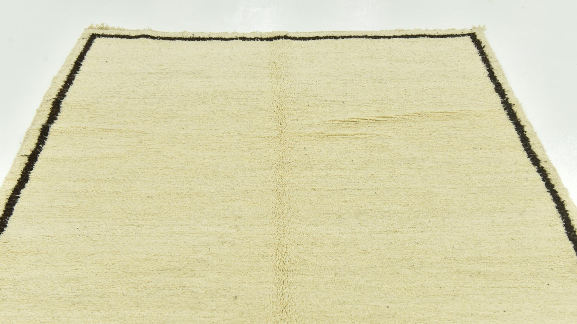 5' 5 x 8' 4 Hand Knotted Moroccan Wool Rug