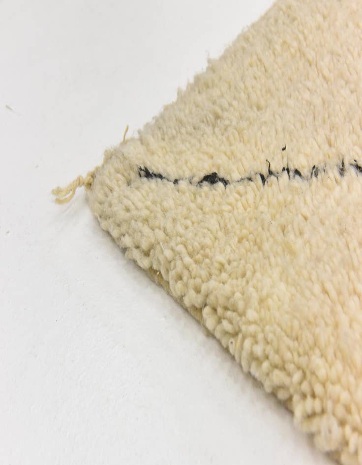 Detail image of 5' 3 x 8' 5  Hand Knotted Moroccan Wool Rug