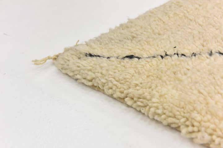 5' 3 x 8' 5 Hand Knotted Moroccan Wool Rug