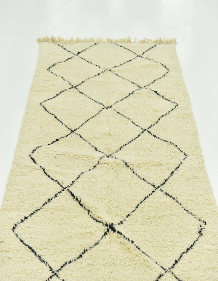 Detail image of 4' 9 x 8' 9  Hand Knotted Moroccan Wool Rug