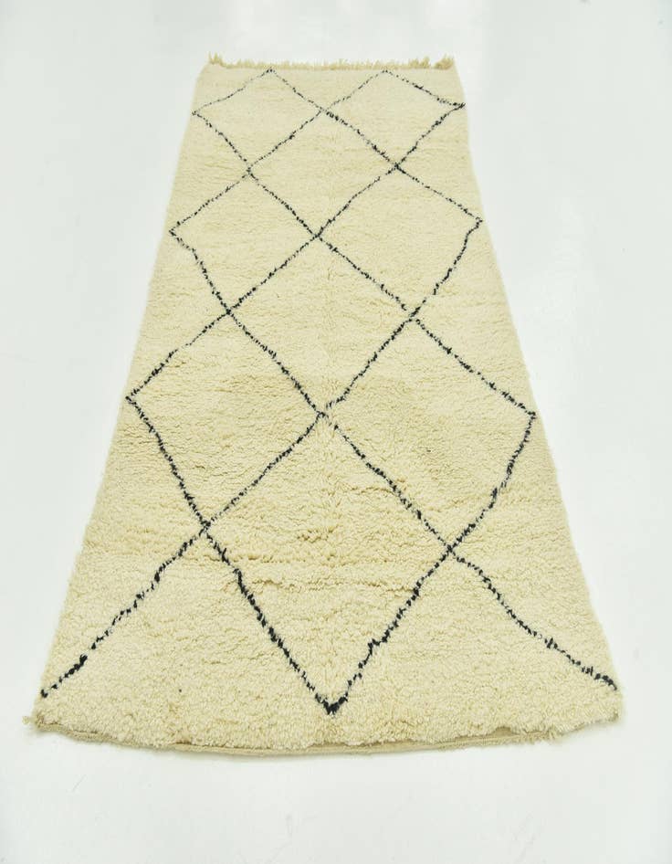 Detail image of 4' 10 x 7' 9  Hand Knotted Moroccan Wool Rug